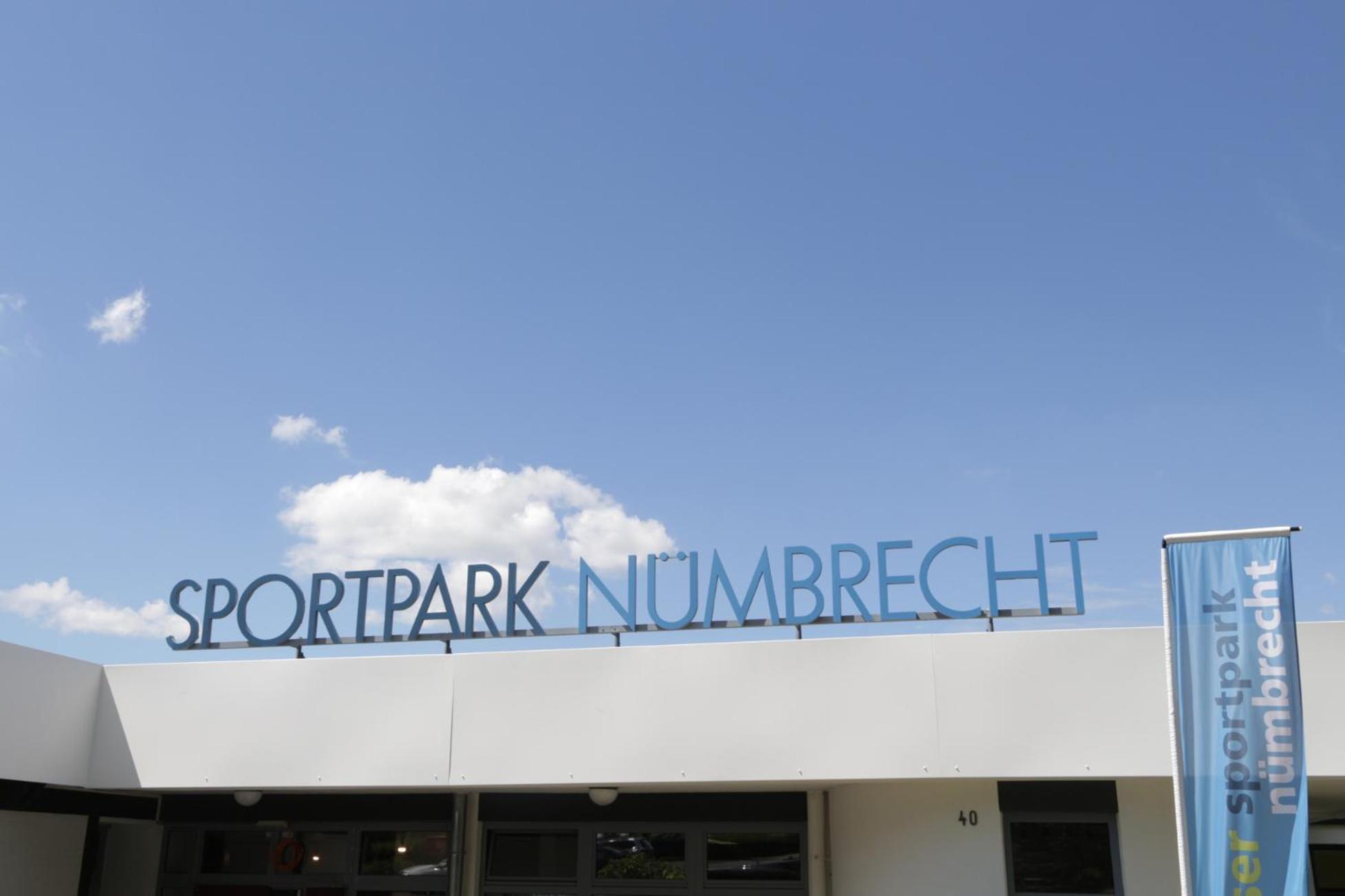 Gaestehaus Sportpark Nuembrecht Exterior foto